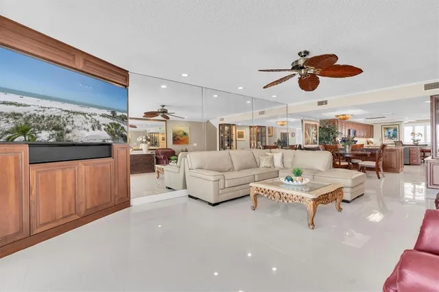 $1,215,000 | 12274 1st Street West, Unit 2, Treasure Island, FL 33706