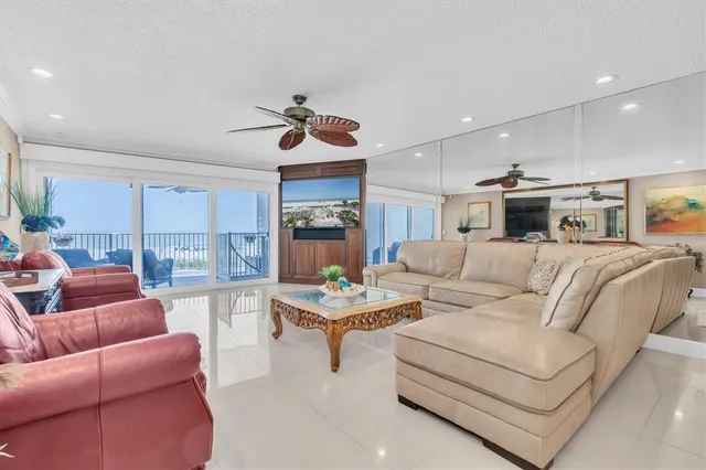 $1,215,000 | 12274 1st Street West, Unit 2, Treasure Island, FL 33706