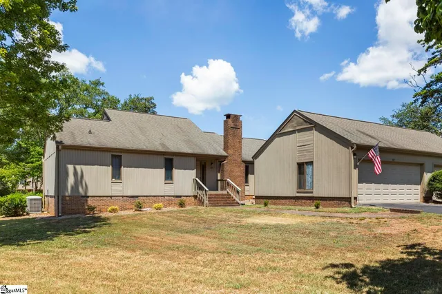 $520,000 | 117 Riverpoint Drive, Clemson, SC 29631