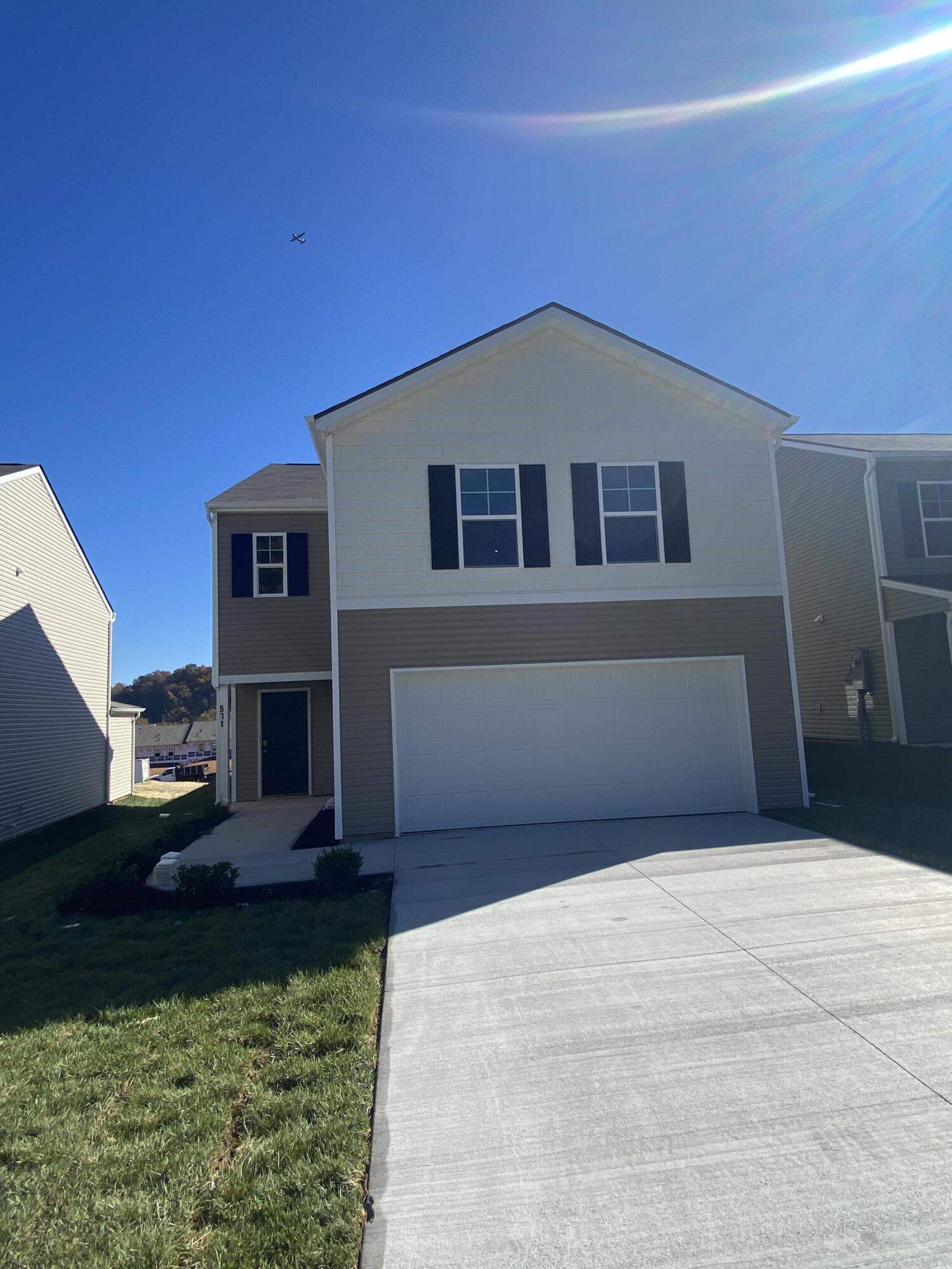 571 Cox Hollow Road Kingsport, TN 37663 - Photo 1 of 24 FD3258DA-6060-4693-B615-9297A0707777