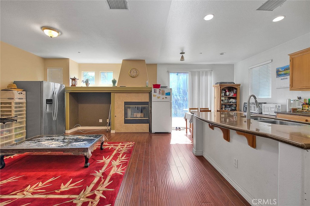 11140 Bridgepoint Court Riverside, CA 92505 - Photo 13 of 70