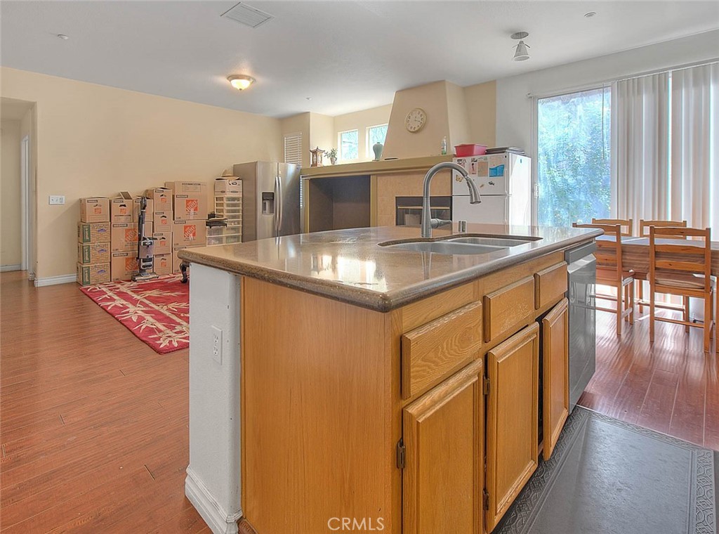 11140 Bridgepoint Court Riverside, CA 92505 - Photo 16 of 70