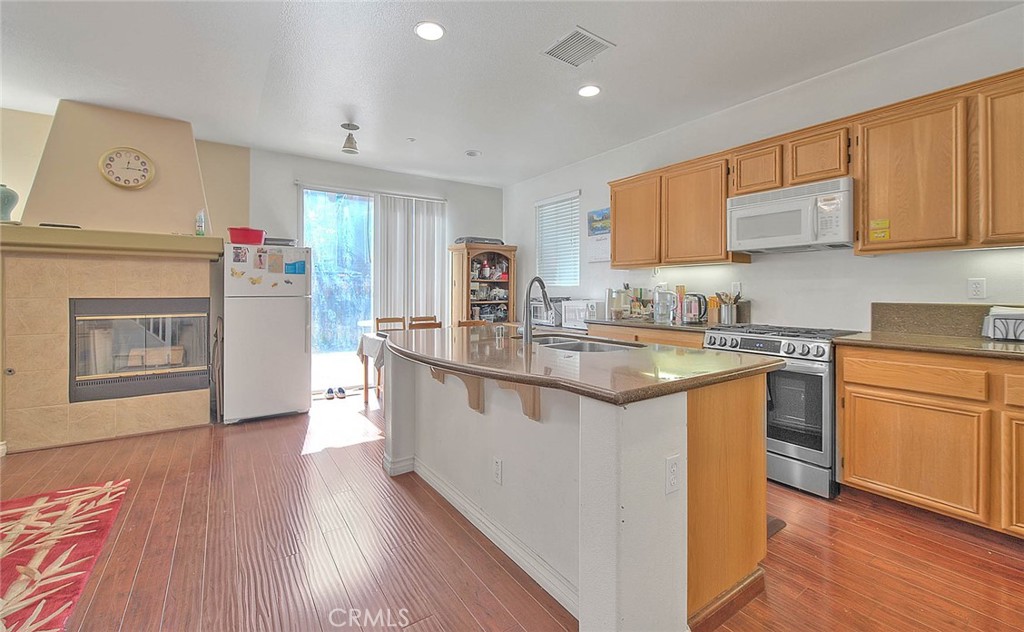 11140 Bridgepoint Court Riverside, CA 92505 - Photo 18 of 70