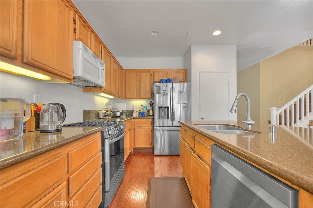 11140 Bridgepoint Court Riverside, CA 92505 - Photo 20 of 70