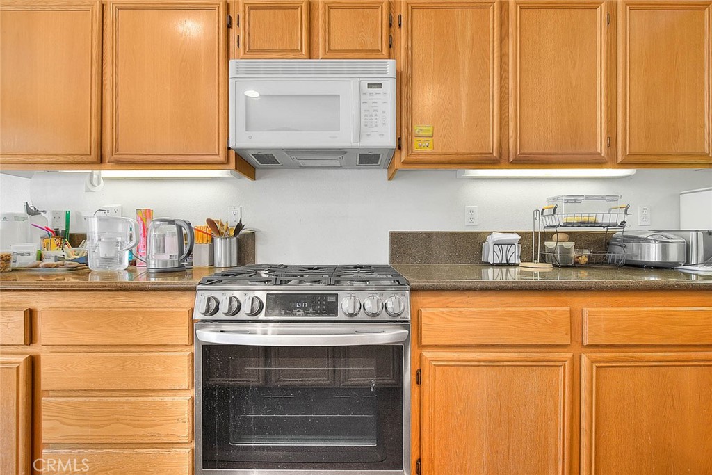 11140 Bridgepoint Court Riverside, CA 92505 - Photo 22 of 70