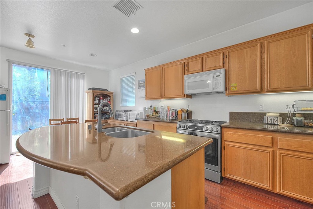 11140 Bridgepoint Court Riverside, CA 92505 - Photo 24 of 70