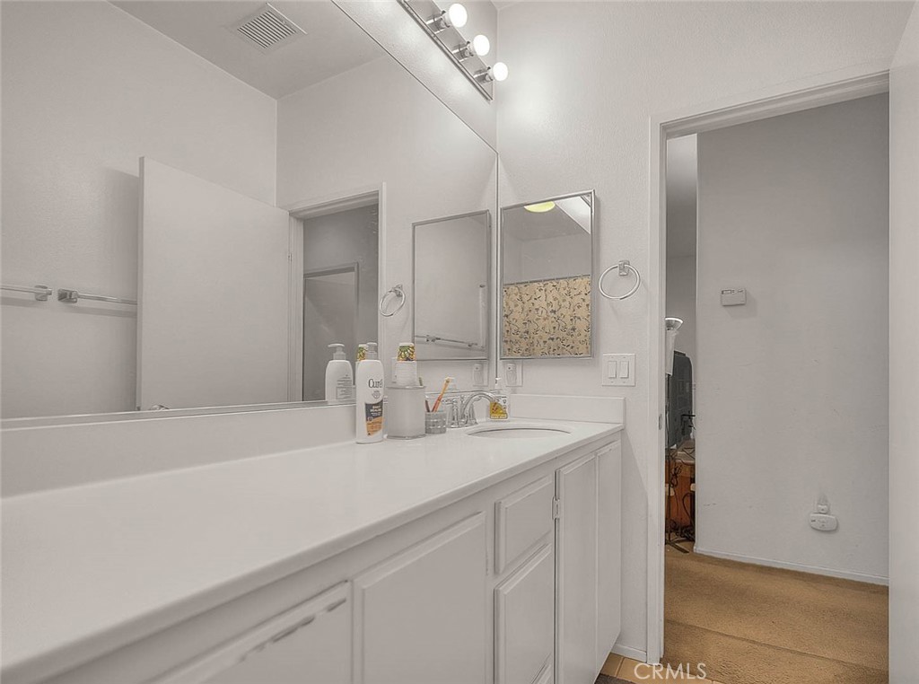 11140 Bridgepoint Court Riverside, CA 92505 - Photo 43 of 70