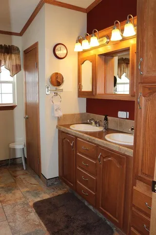 $679,000 | 77 John Lane, Story, WY 82842