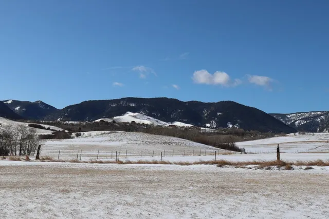 $679,000 | 77 John Lane, Story, WY 82842