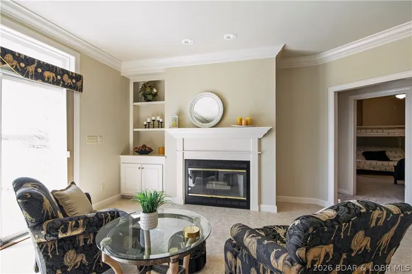$1,174,900 | 1065 Imperial Point Drive, Four Seasons, MO 65049