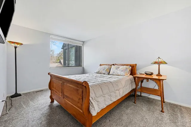 $170,000 | 221 Paisley Court, Kalamazoo, MI 49006