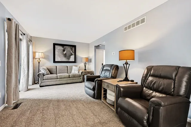 $170,000 | 221 Paisley Court, Kalamazoo, MI 49006