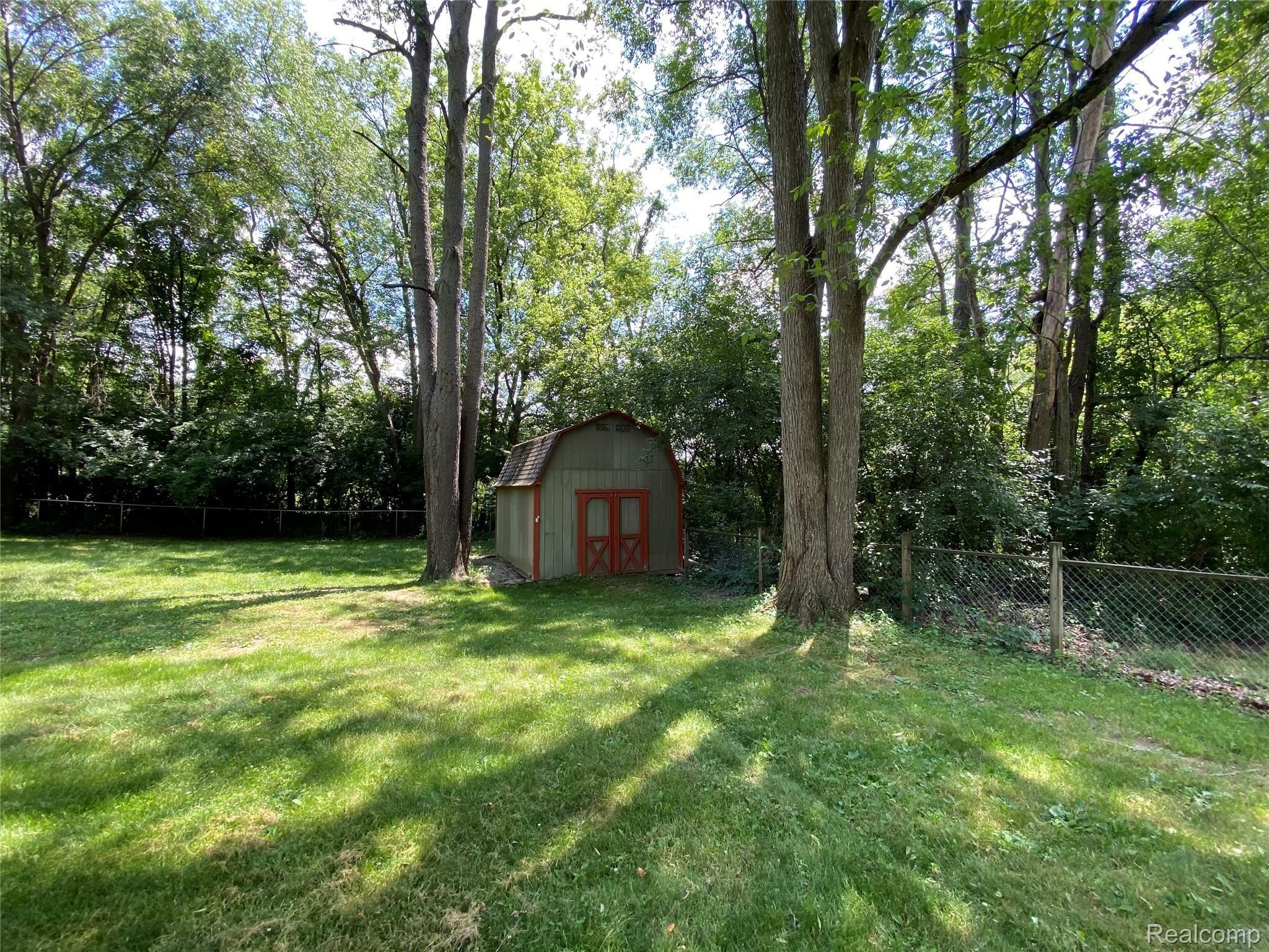 5427 Draper Road Jackson, MI 49201 - Photo 23 of 23 IMG_0798.JPG