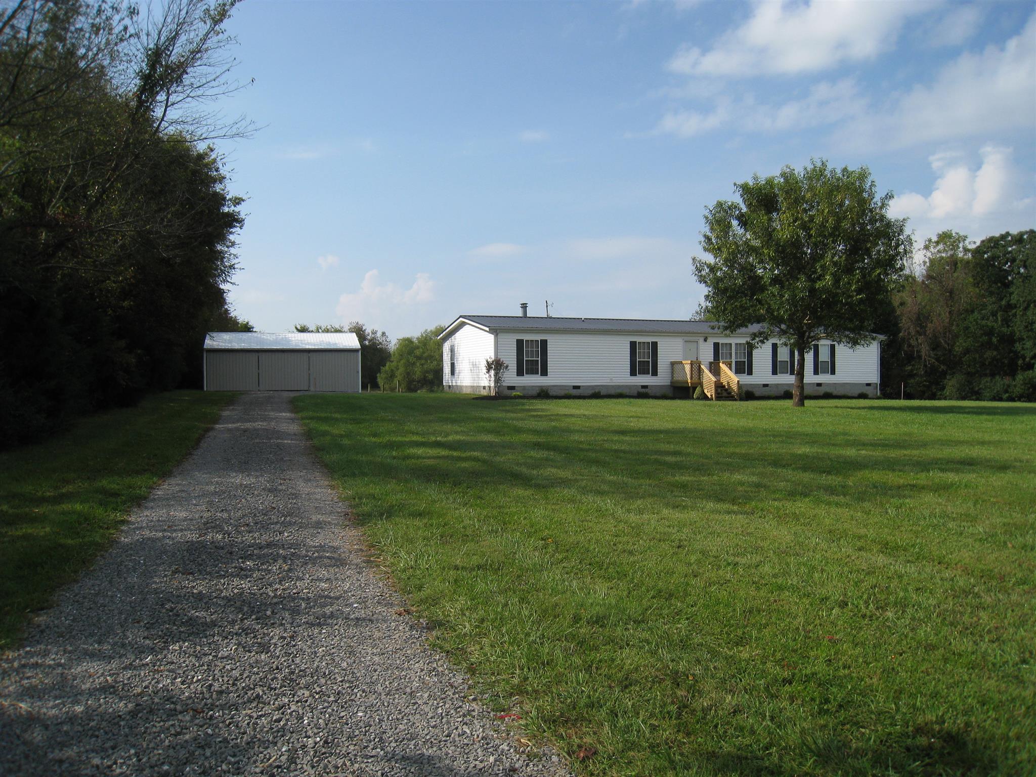 110 Snider Perry Road Portland, TN 37148 - Photo 2 of 24 a house view with garden space