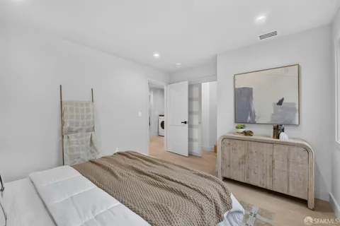 $1,799,000 | 3183 Cesar Chavez, Unit 1, San Francisco, CA 94110