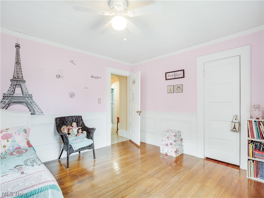 3630 Darrow Road Stow, OH 44224 - Photo 18 of 32 Second floor bedroom with walk in closet