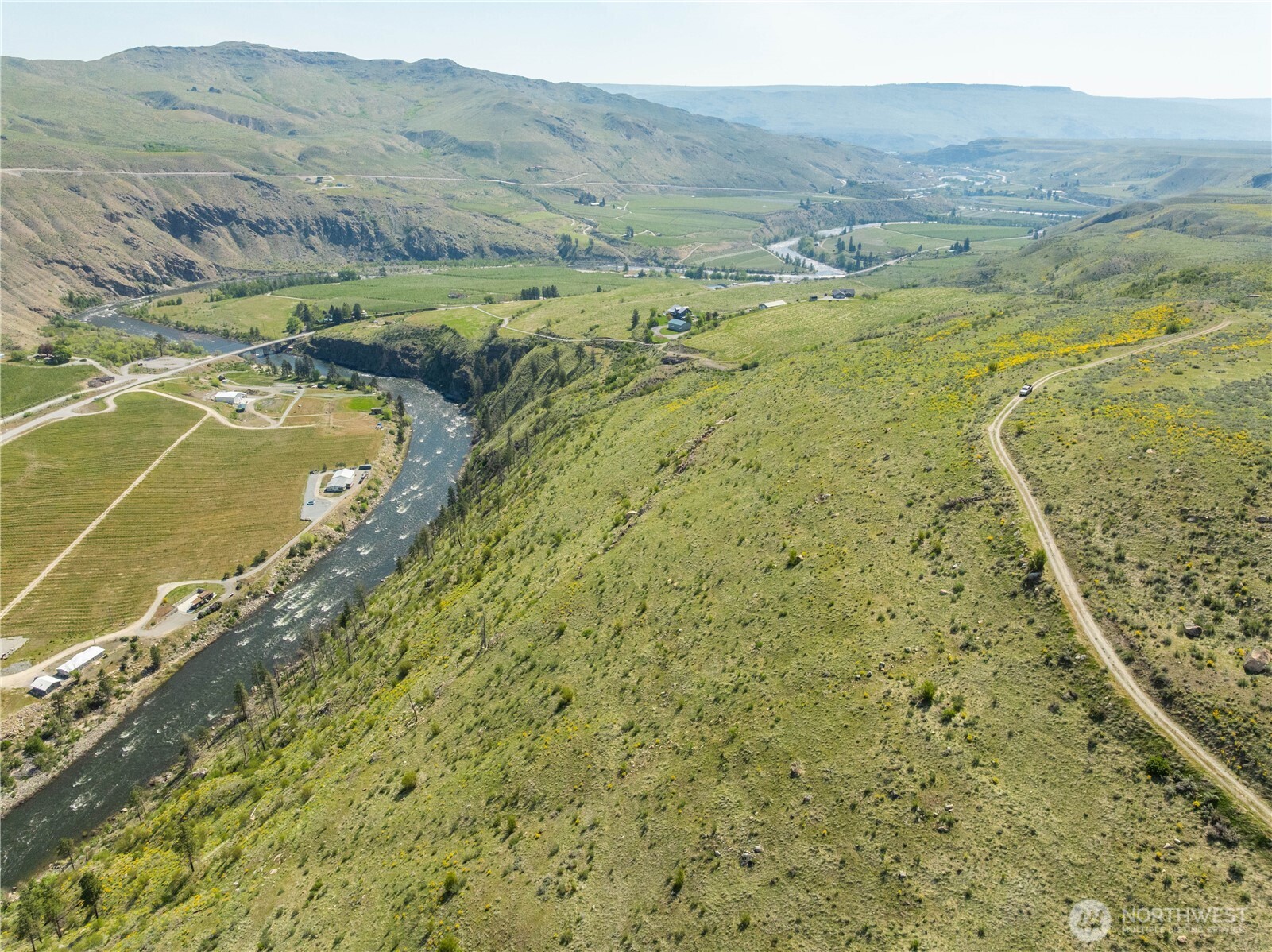 0 Goat Ridge, Unit 5 Pateros, WA 98846 - Photo 2 of 40