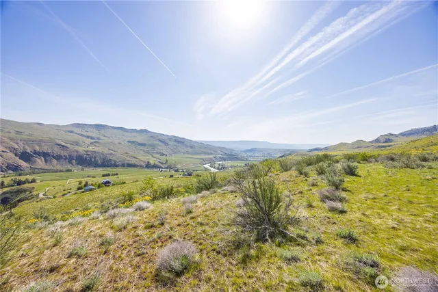 a view of mountain view
