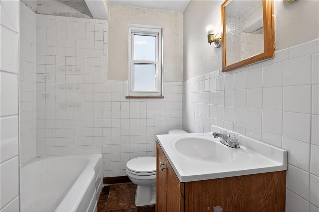 425 Idlewood Road Pittsburgh, PA 15235 - Photo 22 of 34 Gallery Image 22
