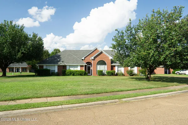 $363,900 | 450 Fairfield Drive, Madison, MS 39110