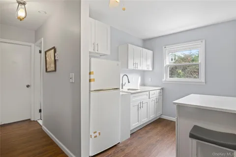 $899,000 | 11 Glenwood Road, Glen Head, NY 11545