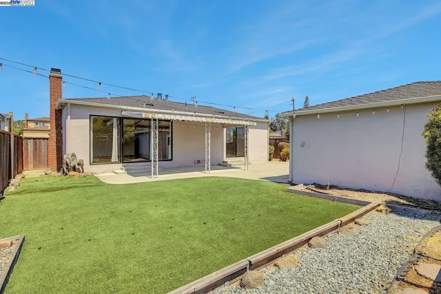 $1,175,000 | 20009 Catalina Drive, Castro Valley, CA 94546