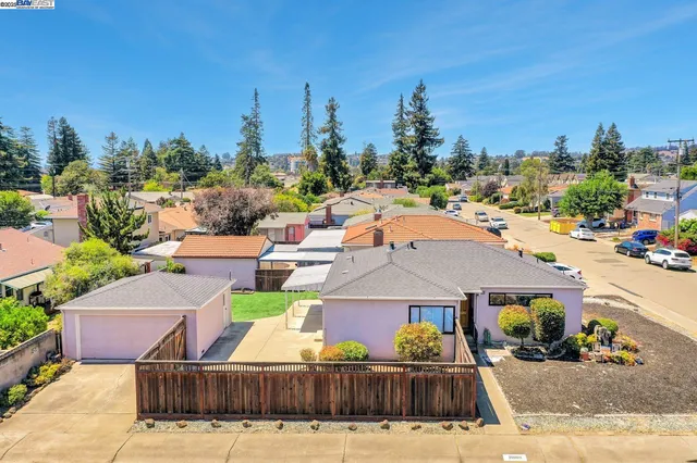 $1,175,000 | 20009 Catalina Drive, Castro Valley, CA 94546