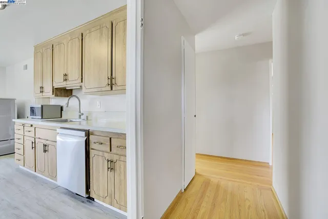 $1,175,000 | 20009 Catalina Drive, Castro Valley, CA 94546