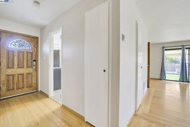 $1,175,000 | 20009 Catalina Drive, Castro Valley, CA 94546