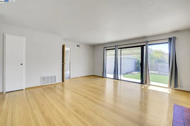 $1,175,000 | 20009 Catalina Drive, Castro Valley, CA 94546