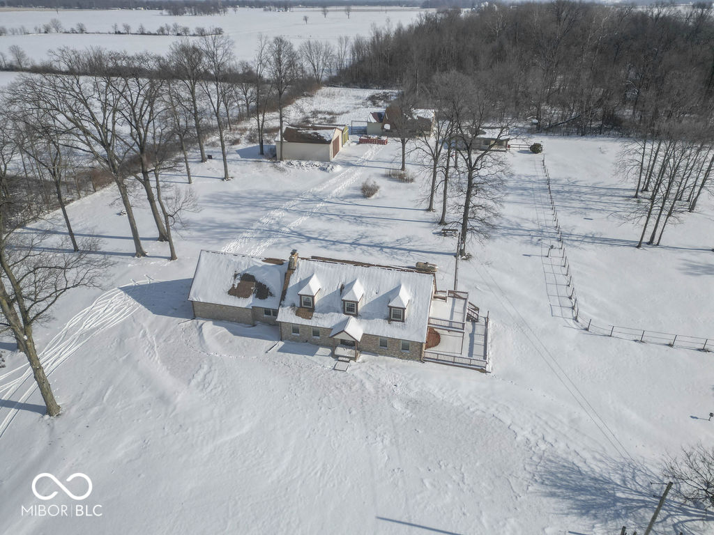 2663 South Meridian Road Greenfield, IN 46140 - Photo 1 of 57 Gallery Image 1