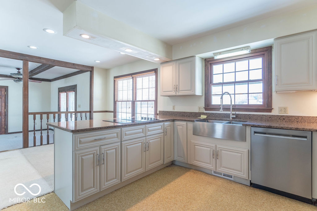 2663 South Meridian Road Greenfield, IN 46140 - Photo 17 of 57 Gallery Image 17