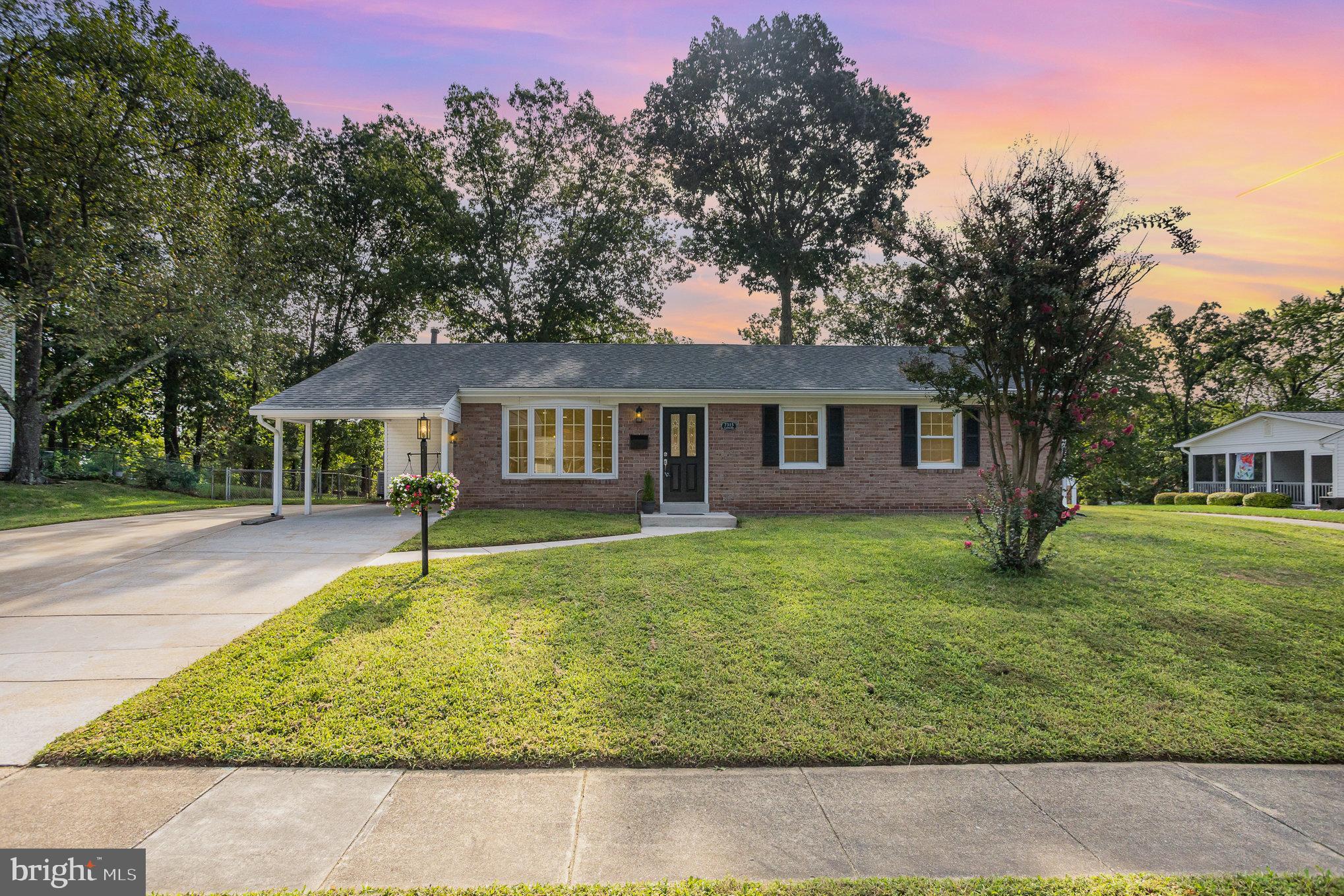 7315 Castle Road Manassas, VA 20109 - Photo 1 of 27 Front
