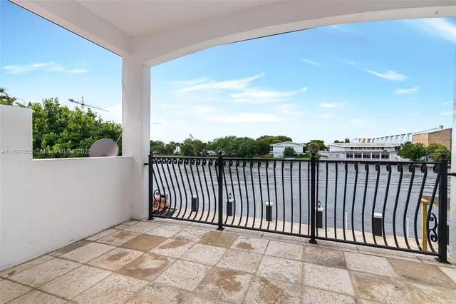 $25,000 | 1309 Middle River Drive, Fort Lauderdale, FL 33305