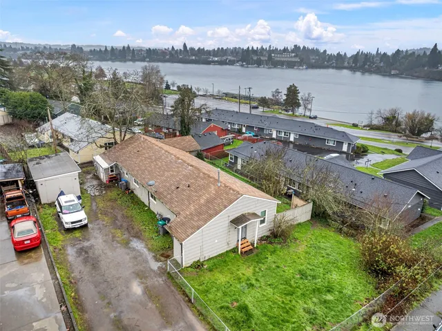 $475,000 | 117 Sheridan Road, Unit A & B, Bremerton, WA 98310