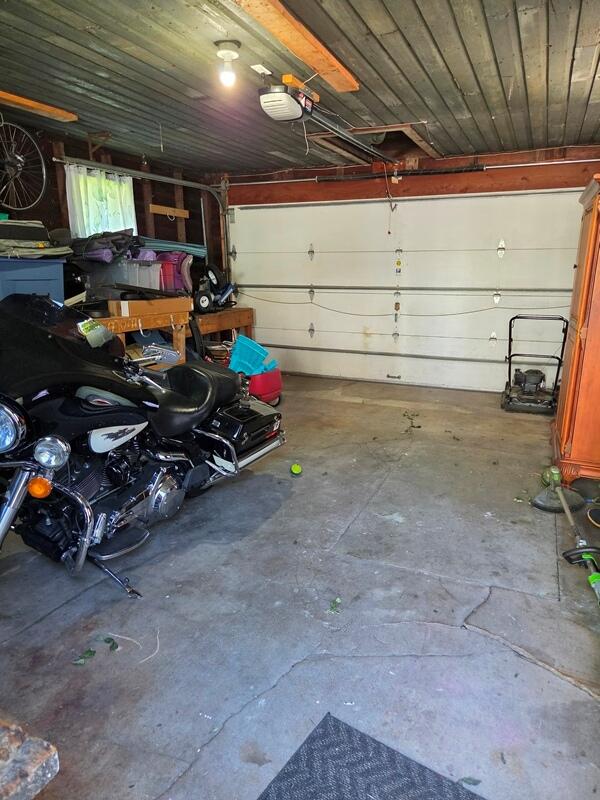2011 North 9th Street Sheboygan, WI 53081 - Photo 33 of 36 garage(1)
