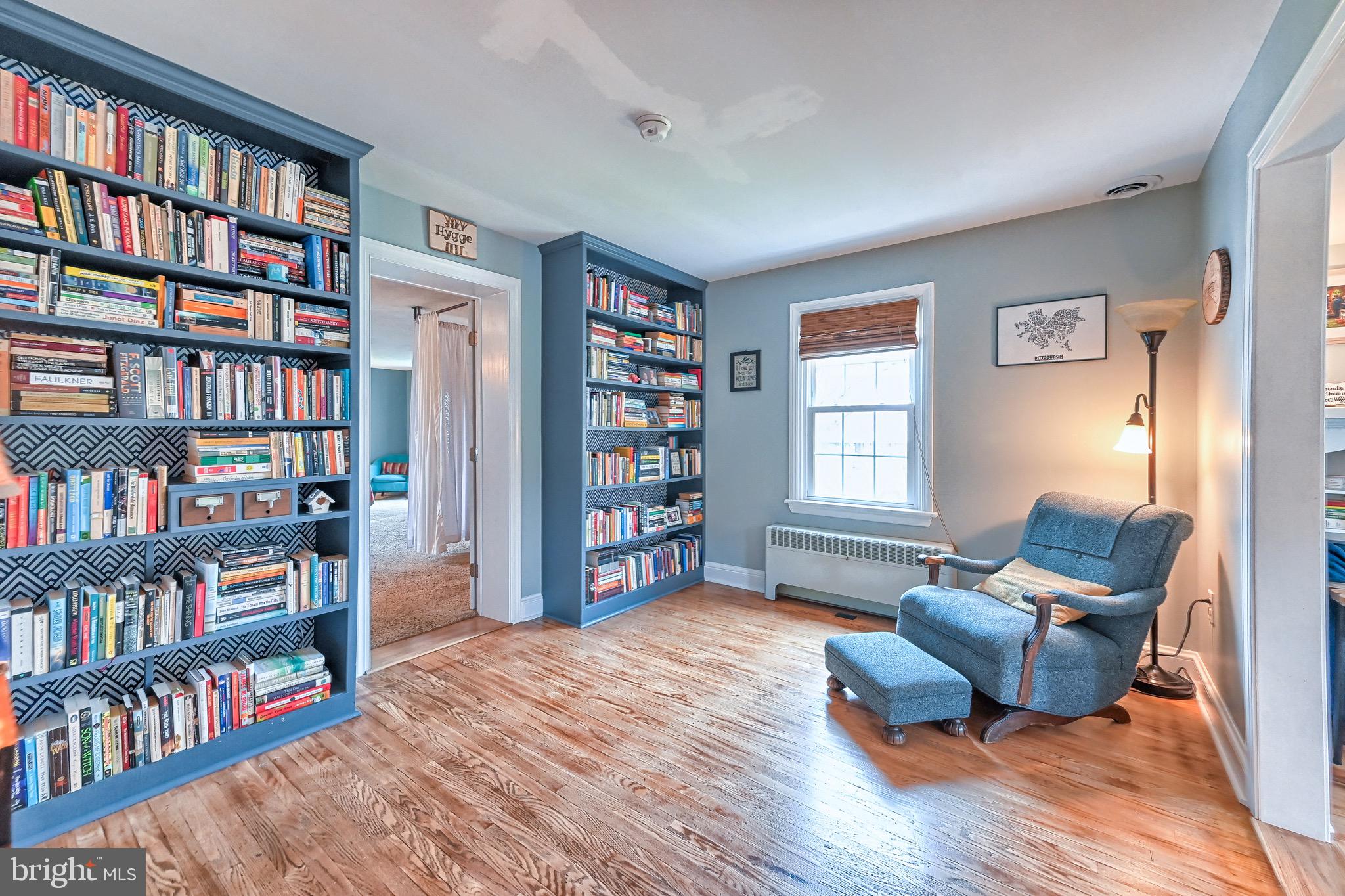 877 Clearmount Road York, PA 17403 - Photo 8 of 35 Gallery Image 8