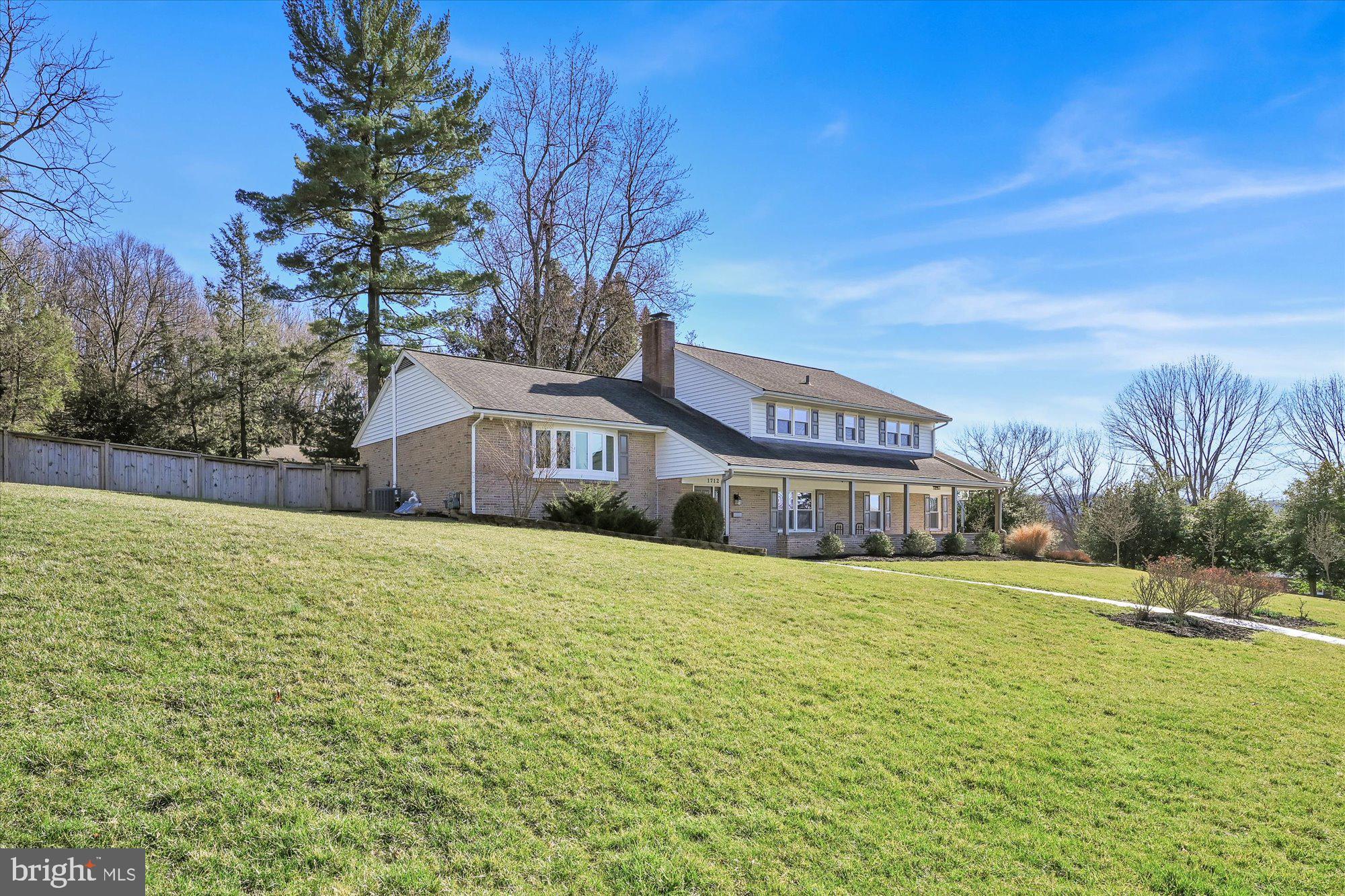 1712 Farr Road Reading, PA 19610 - Photo 3 of 36 Gallery Image 3