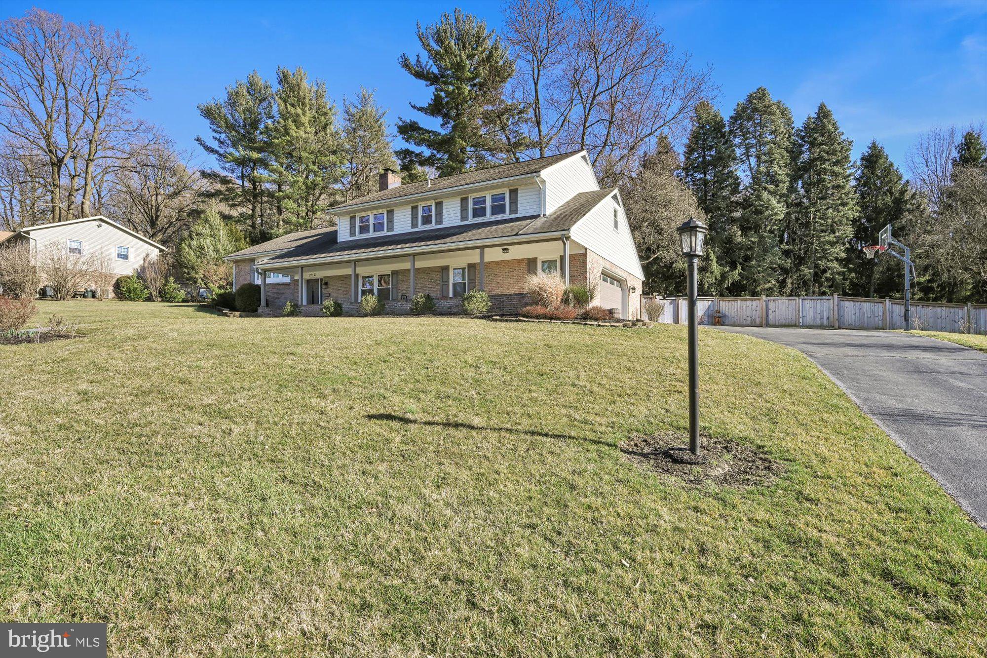 1712 Farr Road Reading, PA 19610 - Photo 4 of 36 Gallery Image 4