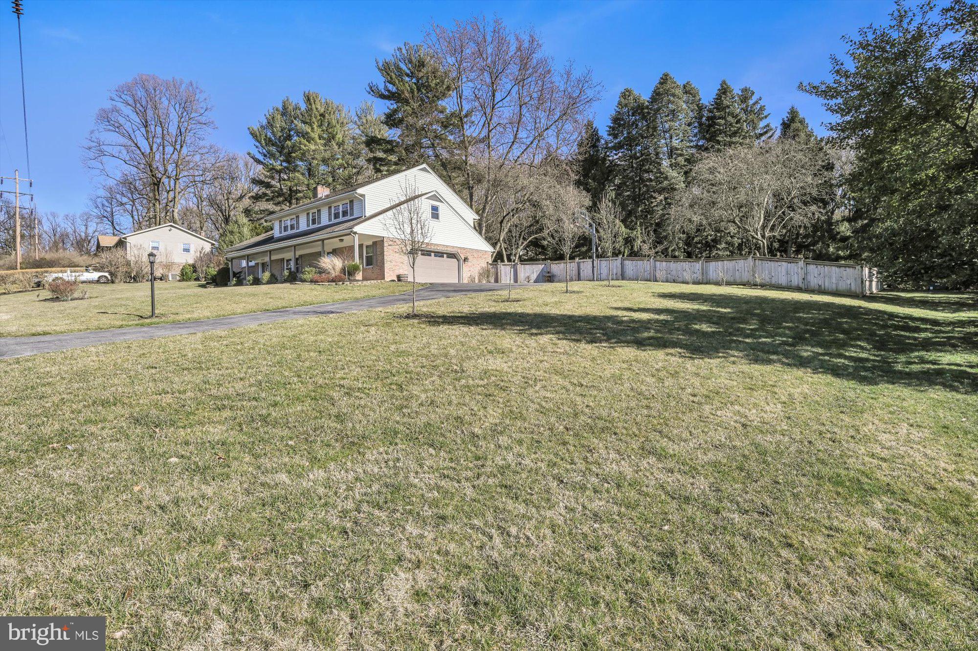 1712 Farr Road Reading, PA 19610 - Photo 5 of 36 Gallery Image 5