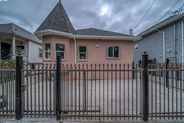 $998,000 | 3035 Logan Street, Oakland, CA 94601