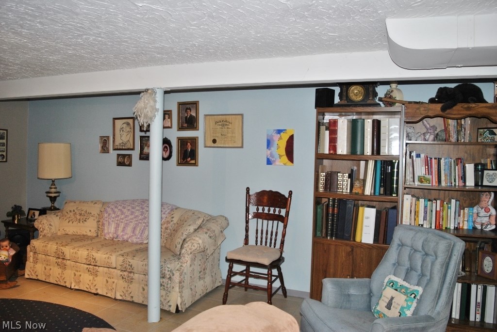 6419 Stanbury Road Parma, OH 44129 - Photo 21 of 25