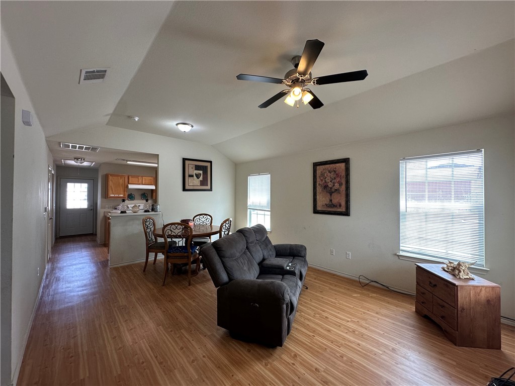 1900 Viggo Road Beeville, TX 78102 - Photo 22 of 25
