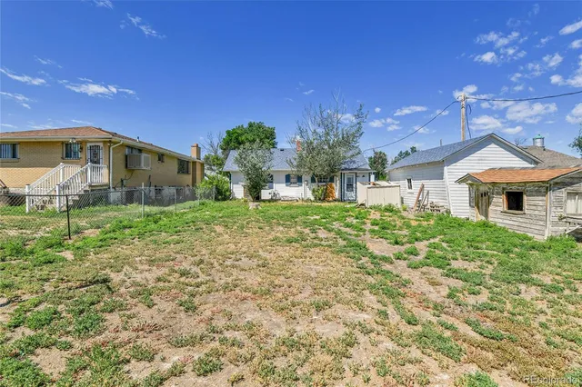 $140,000 | 444 3rd Avenue, Deer Trail, CO 80105