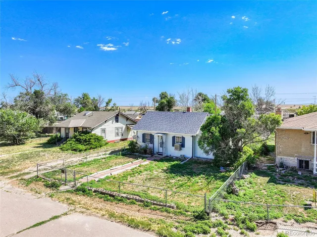 $140,000 | 444 3rd Avenue, Deer Trail, CO 80105