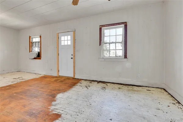 $99,995 | 444 3rd Avenue, Deer Trail, CO 80105