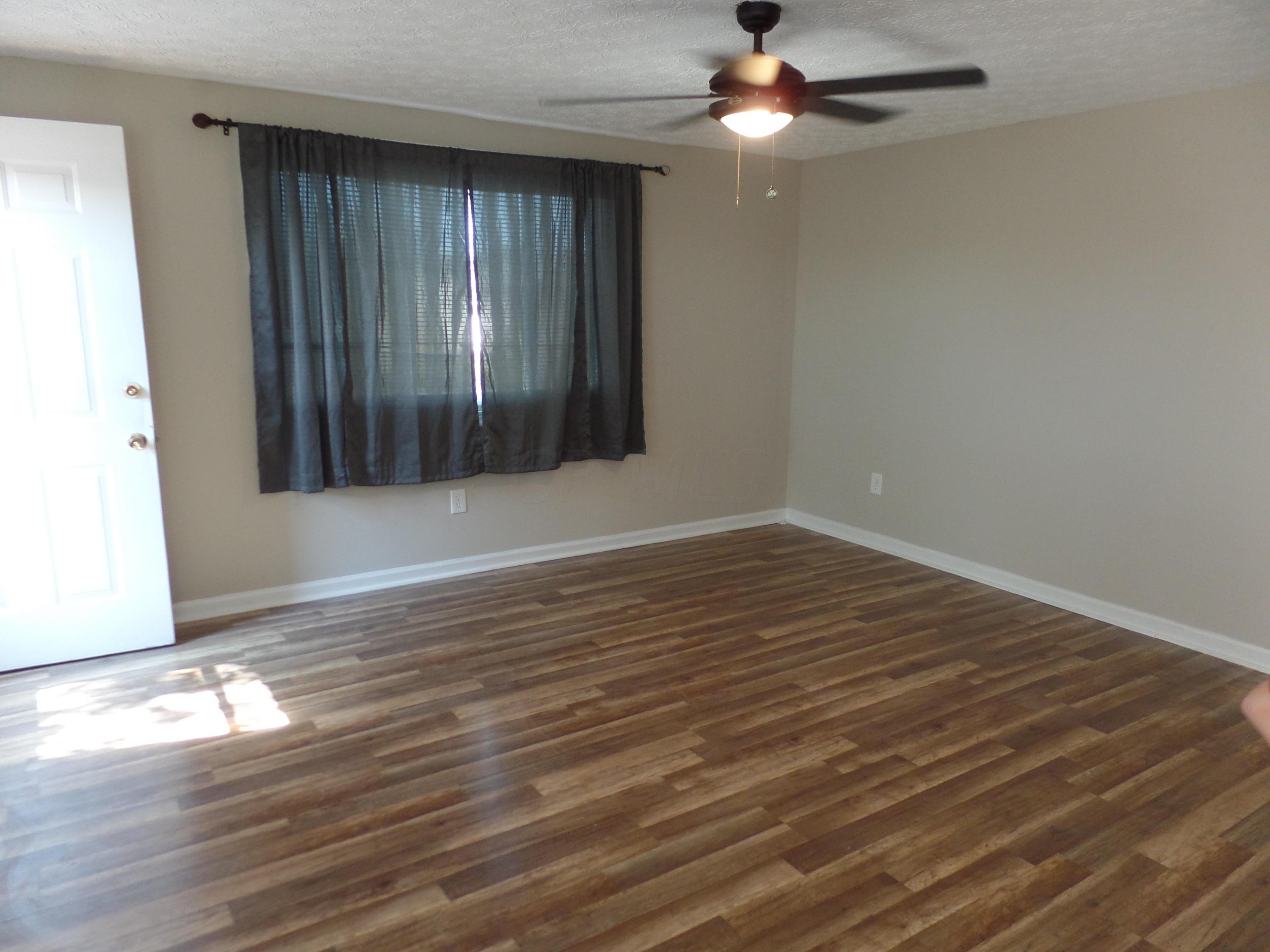 662 Cherry Ridge Road, Unit A Columbus, OH 43228 - Photo 5 of 17
