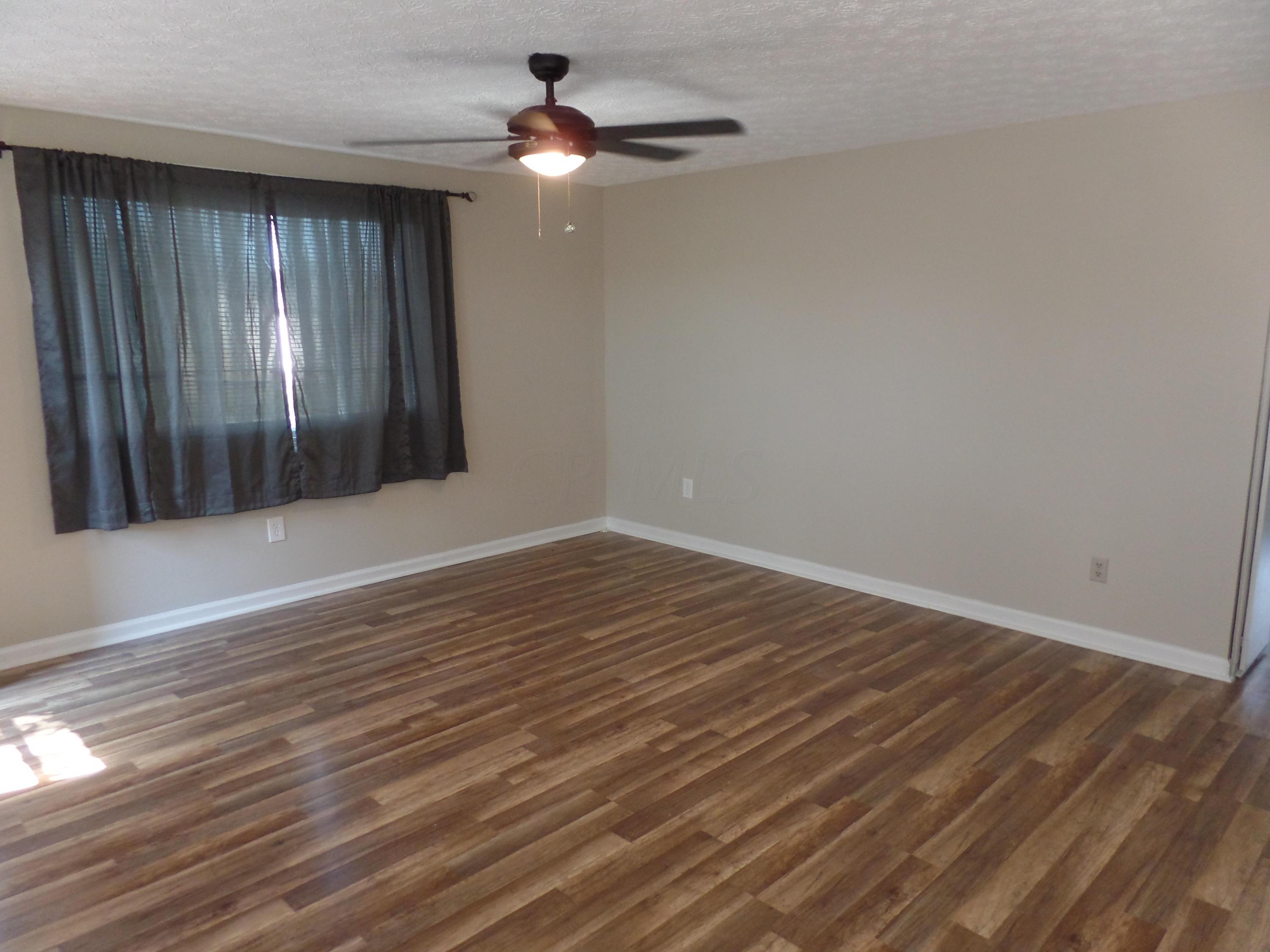 662 Cherry Ridge Road, Unit A Columbus, OH 43228 - Photo 6 of 17