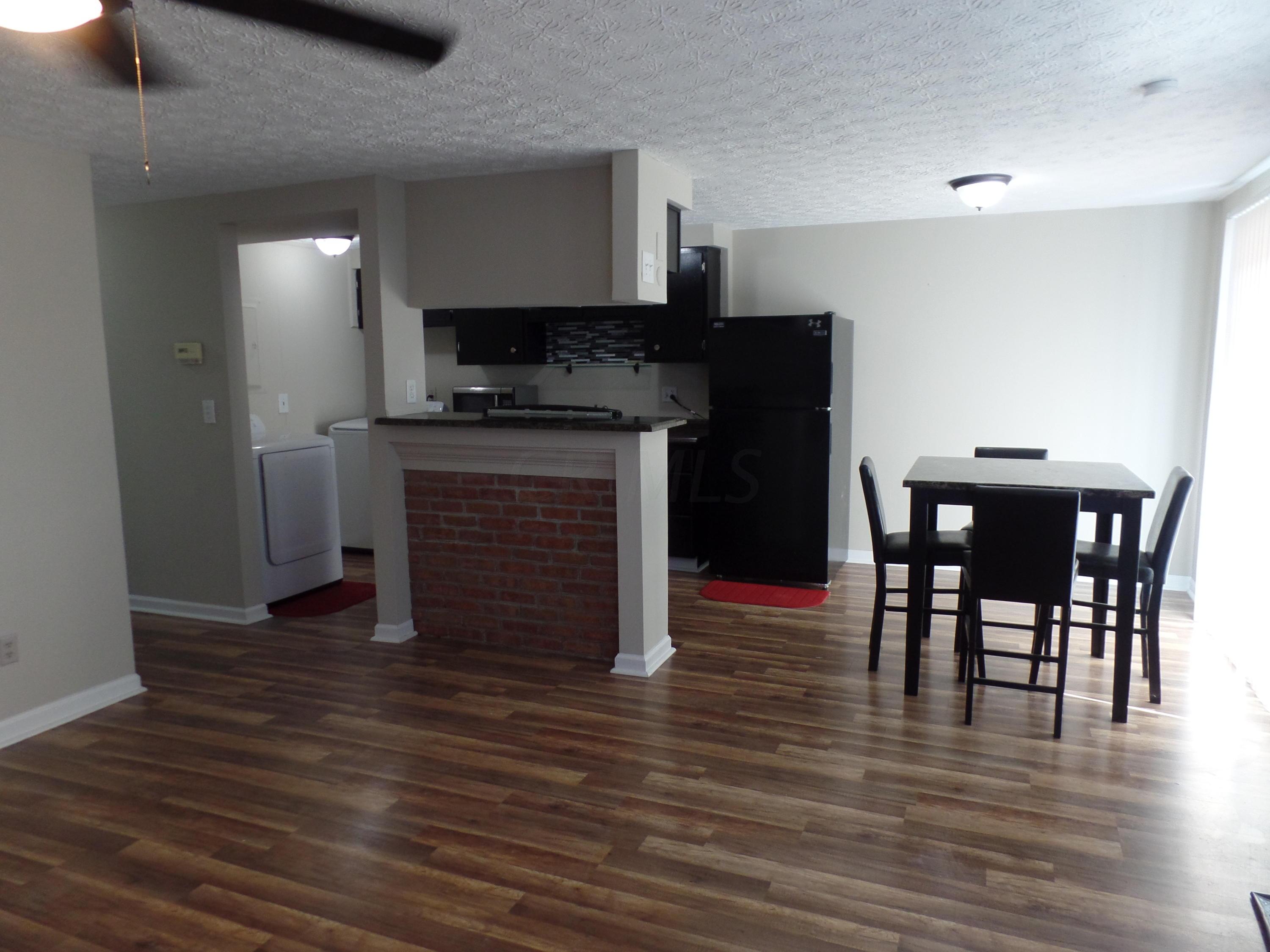 662 Cherry Ridge Road, Unit A Columbus, OH 43228 - Photo 7 of 17