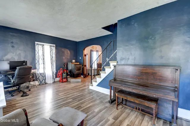 $159,900 | 124 East Boulevard, Gloversville, NY 12078